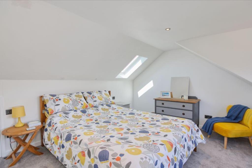 Pass The Keys Stunning Holiday Home In Lyme Regis - Sleeps 8 Exterior photo