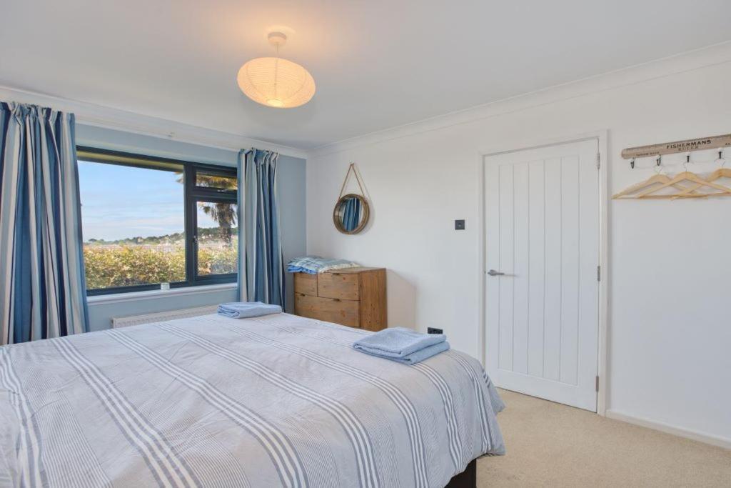 Pass The Keys Stunning Holiday Home In Lyme Regis - Sleeps 8 Exterior photo